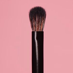 Morphe V205 Professional Powder Blending brush